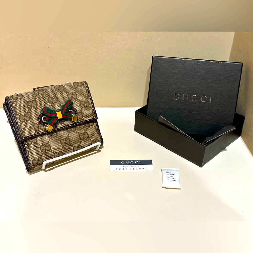 Gucci Princy Bifold Wallet w/original box